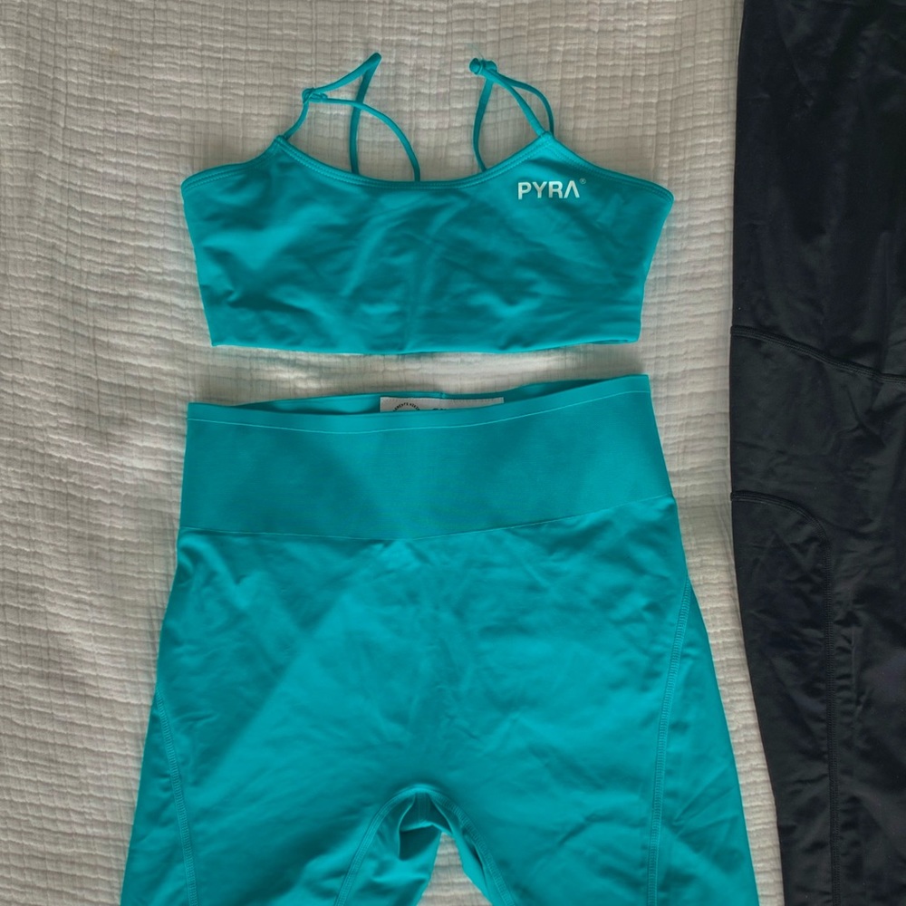 Pyra - Picture 3 of 8